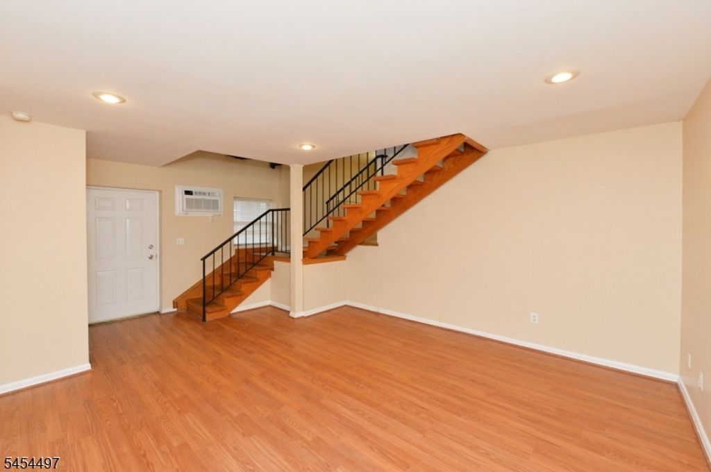 50 May St 112, Hawthorne Boro, NJ 07506 — photo 3