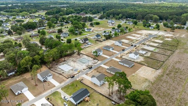 106 Claude Street, La Grange, NC 28551