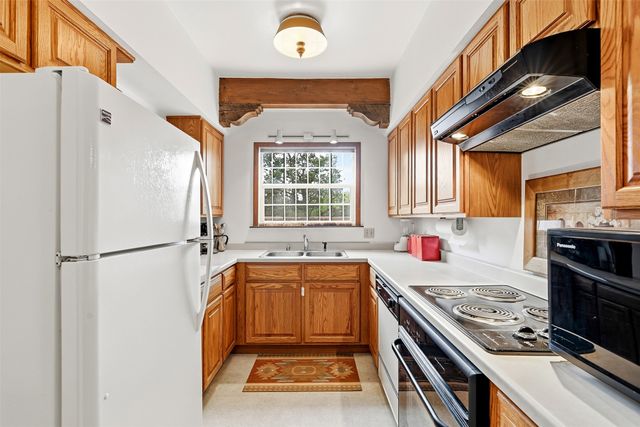 804 Faldas De La Sierra, Santa Fe, NM 87501