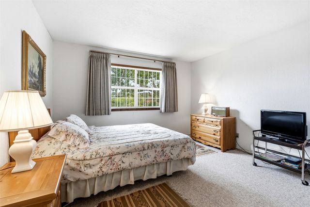 804 Faldas De La Sierra, Santa Fe, NM 87501