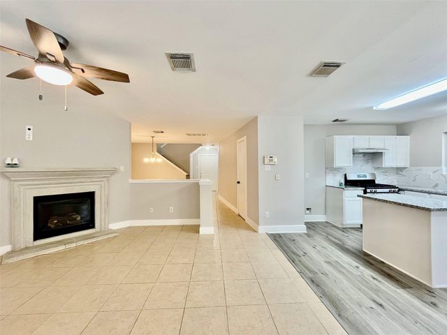 1511 Nichole Woods Drive, Houston, TX 77047