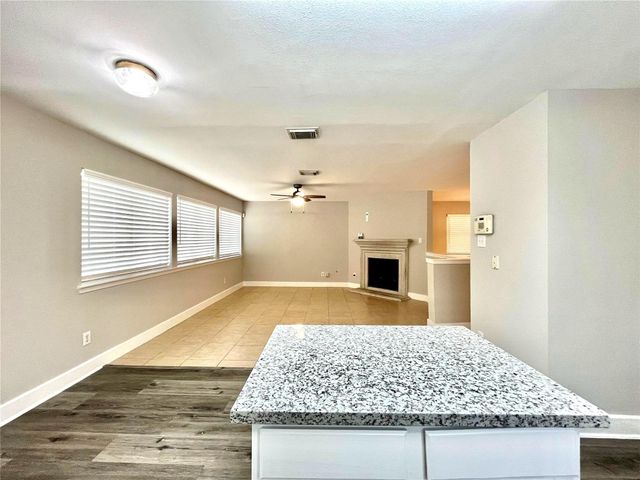 1511 Nichole Woods Drive, Houston, TX 77047