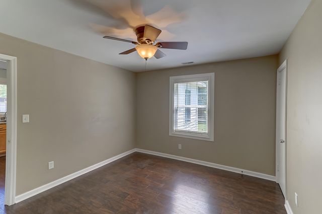 2401 Eagle Drive, Charleston, SC 29406