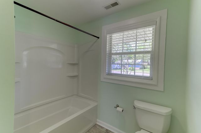 2401 Eagle Drive, Charleston, SC 29406