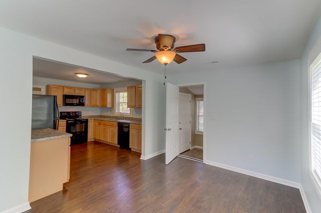 2401 Eagle Drive, Charleston, SC 29406