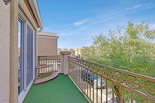 6051 Alameda Padre Avenue, Las Vegas, NV 89139