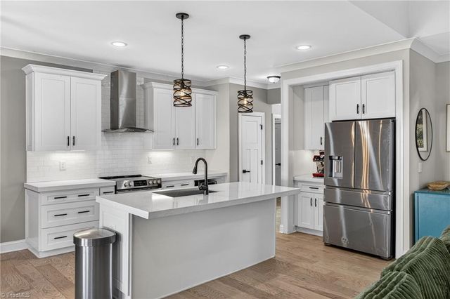 7507 Bentridge Forest Drive, Kernersville, NC 27284