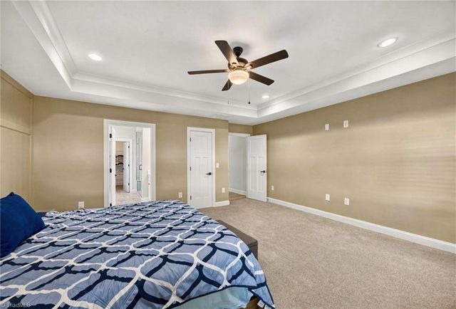 7507 Bentridge Forest Drive, Kernersville, NC 27284