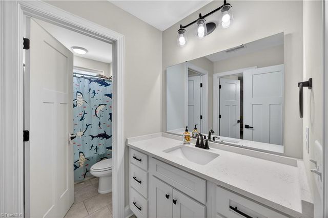 7507 Bentridge Forest Drive, Kernersville, NC 27284