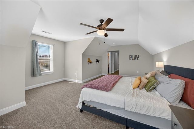 7507 Bentridge Forest Drive, Kernersville, NC 27284