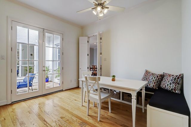 6428 Westchester Avenue, West University Place, TX 77005