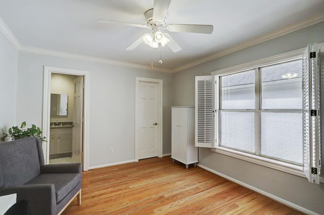6428 Westchester Avenue, West University Place, TX 77005