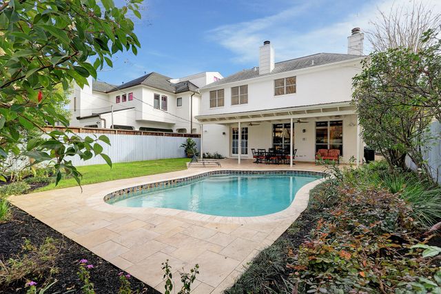 6428 Westchester Avenue, West University Place, TX 77005
