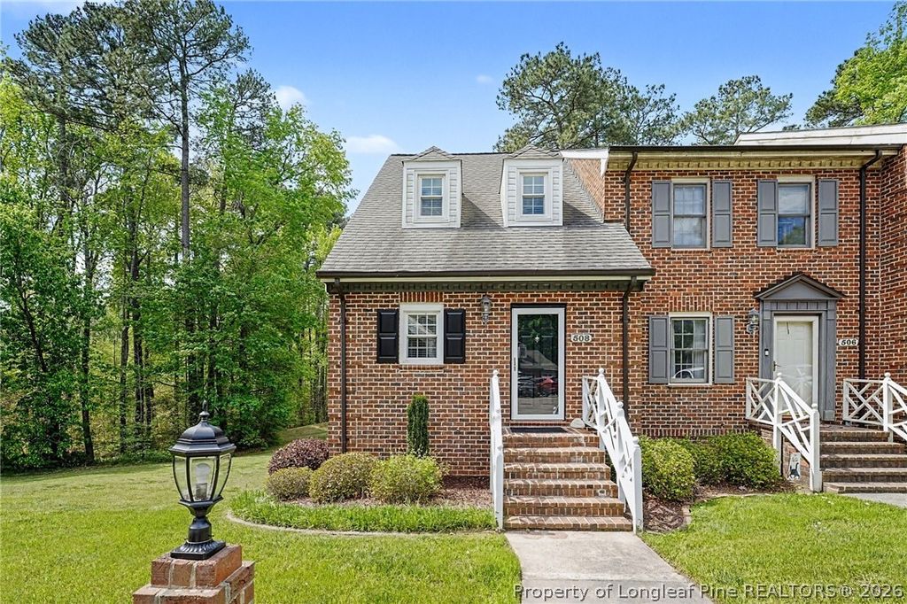 508 Olde Towne Drive, Sanford, NC 27330 — photo 3