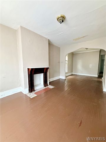 59 York Street, Buffalo, NY 14213