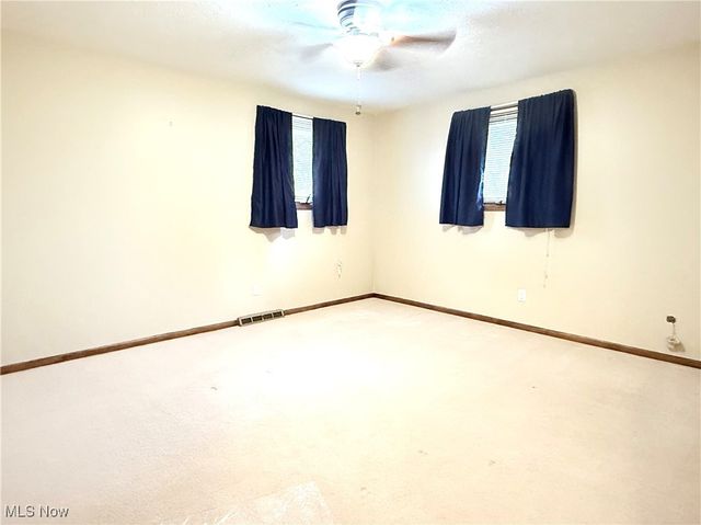 2344 52nd Street NE, Canton, OH 44705