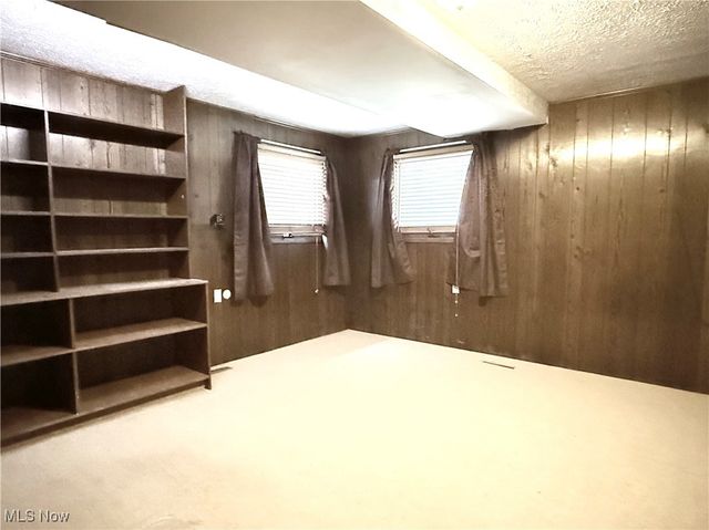 2344 52nd Street NE, Canton, OH 44705