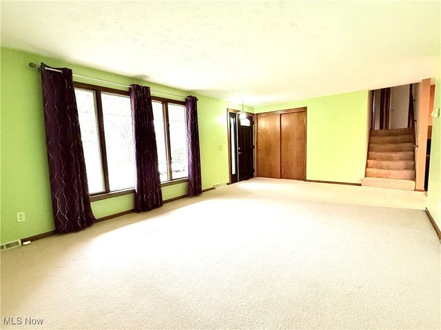 2344 52nd Street NE, Canton, OH 44705