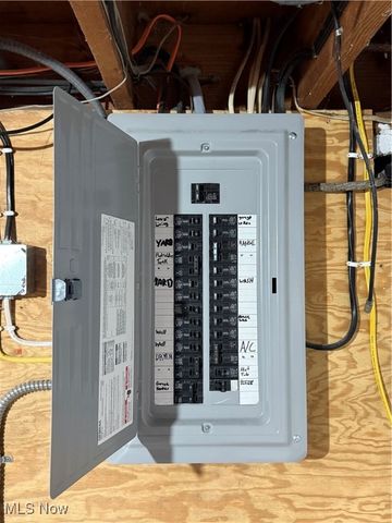 2344 52nd Street NE, Canton, OH 44705