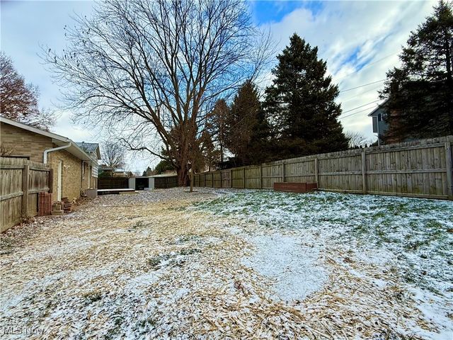 2344 52nd Street NE, Canton, OH 44705