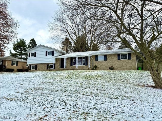 2344 52nd Street NE, Canton, OH 44705