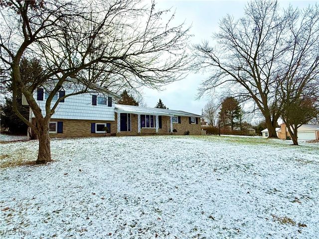 2344 52nd Street NE, Canton, OH 44705