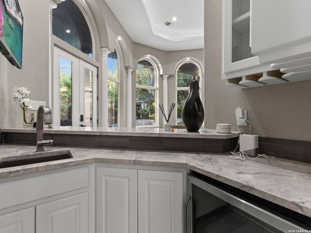 1 Bayside Court, San Antonio, TX 78257