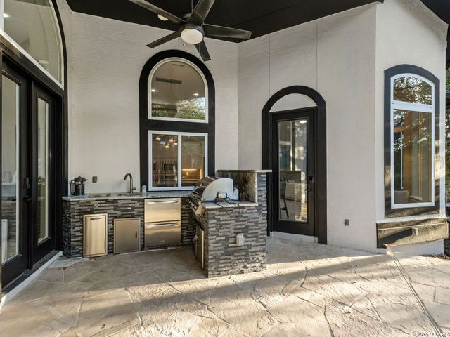 1 Bayside Court, San Antonio, TX 78257