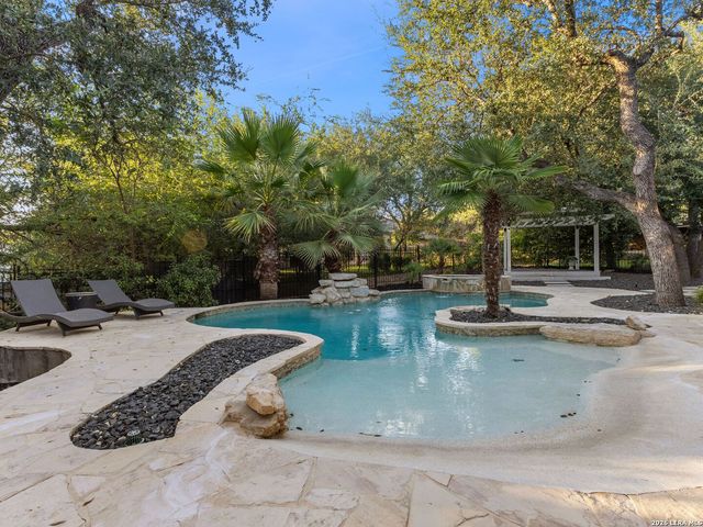 1 Bayside Court, San Antonio, TX 78257