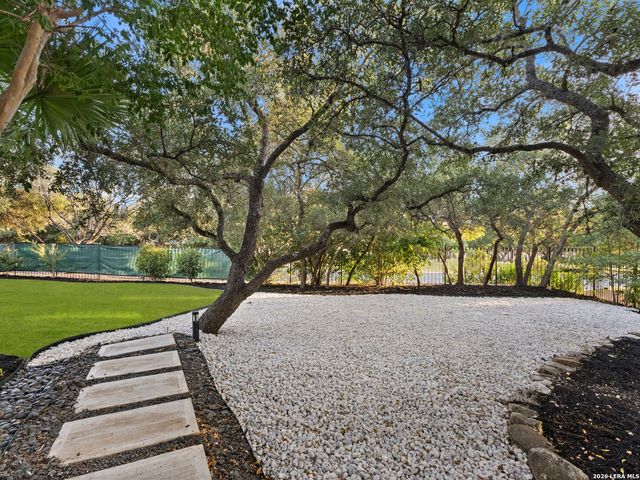 1 Bayside Court, San Antonio, TX 78257