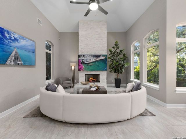 1 Bayside Court, San Antonio, TX 78257