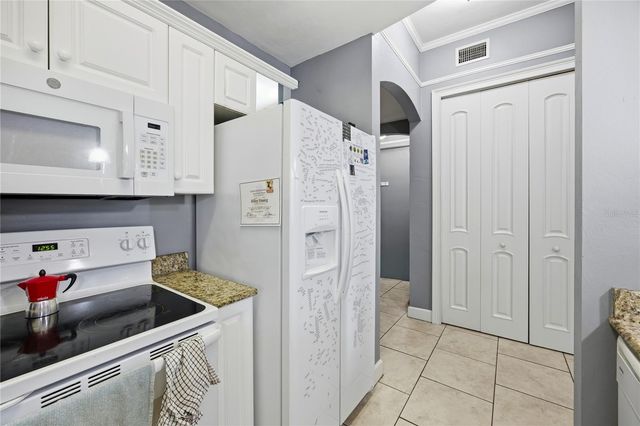 325 NW 14TH STREET 307, Gainesville, FL 32603