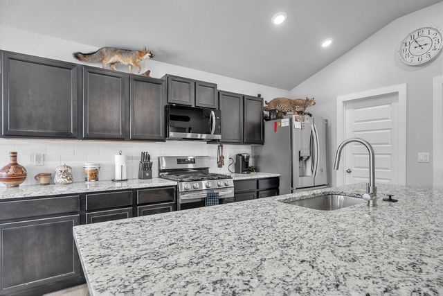 6001 Dodge Dr, Midland, TX 79705