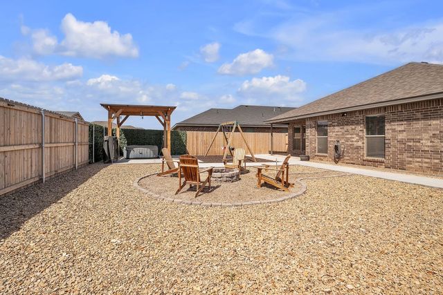 6001 Dodge Dr, Midland, TX 79705