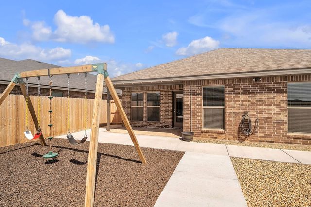 6001 Dodge Dr, Midland, TX 79705