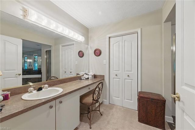 109 Dandy Haven LN, Yorktown, VA 23692