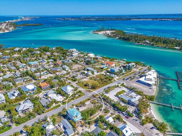 720 BROADWAY STREET, Longboat Key, FL 34228