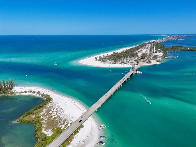 720 BROADWAY STREET, Longboat Key, FL 34228