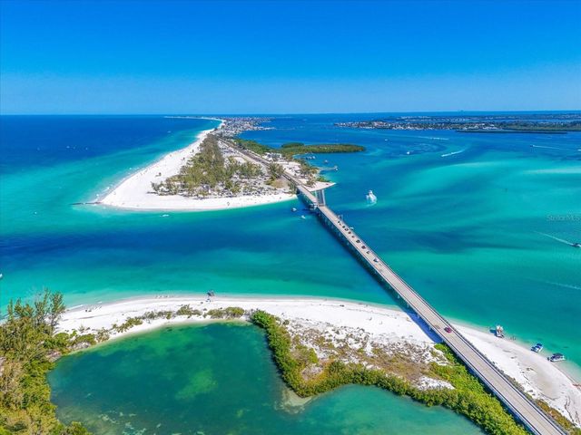 720 BROADWAY STREET, Longboat Key, FL 34228