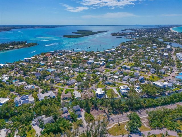 720 BROADWAY STREET, Longboat Key, FL 34228