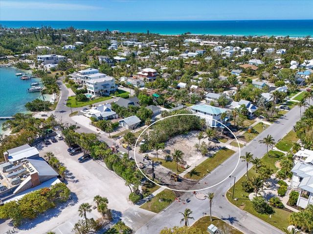 720 BROADWAY STREET, Longboat Key, FL 34228