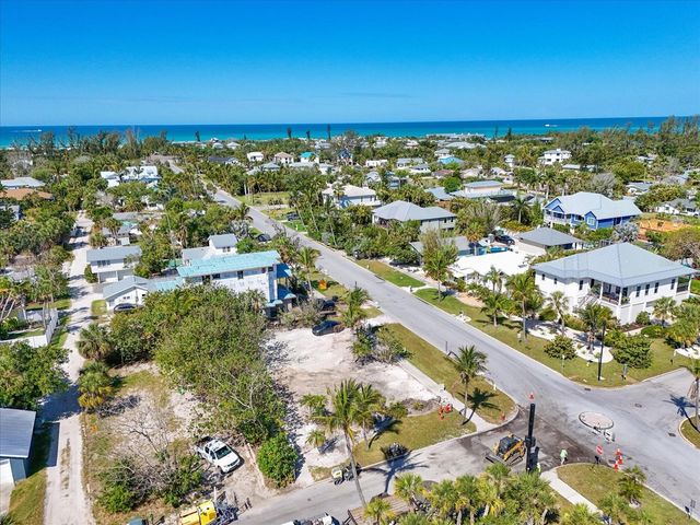 720 BROADWAY STREET, Longboat Key, FL 34228
