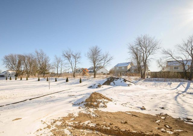 1759 Waverly Way, Sun Prairie, WI 53590