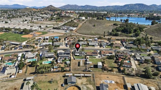 3090 Bronco Lane, Norco, CA 92860