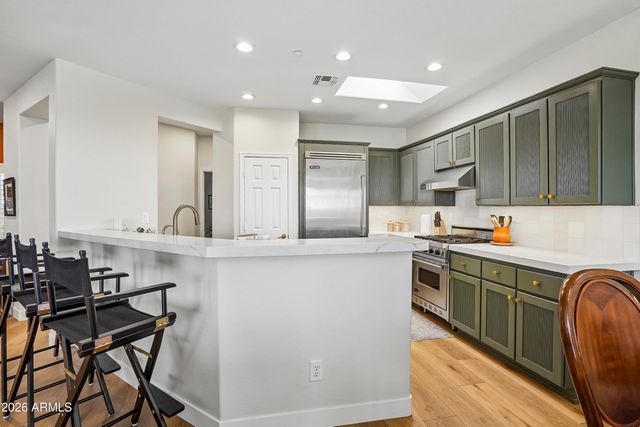 41101 N LAUREL VALLEY Court, Anthem, AZ 85086