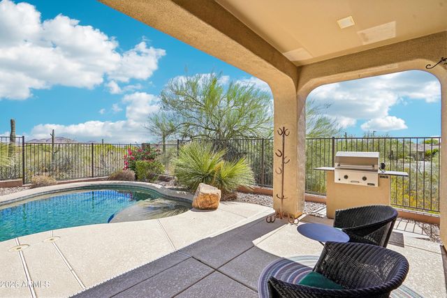 41101 N LAUREL VALLEY Court, Anthem, AZ 85086
