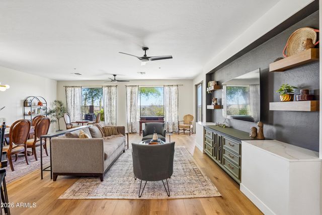 41101 N LAUREL VALLEY Court, Anthem, AZ 85086