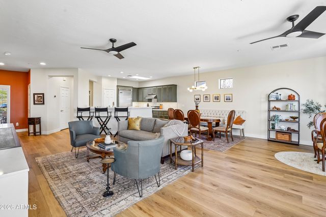 41101 N LAUREL VALLEY Court, Anthem, AZ 85086