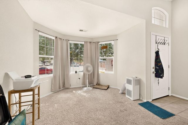 369 Whispering Meadows Drive NE, Rio Rancho, NM 87144