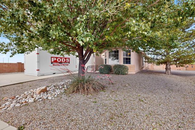 369 Whispering Meadows Drive NE, Rio Rancho, NM 87144